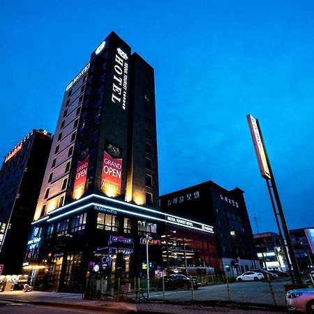 Siheung Seoul Tourist Hotel מראה חיצוני תמונה