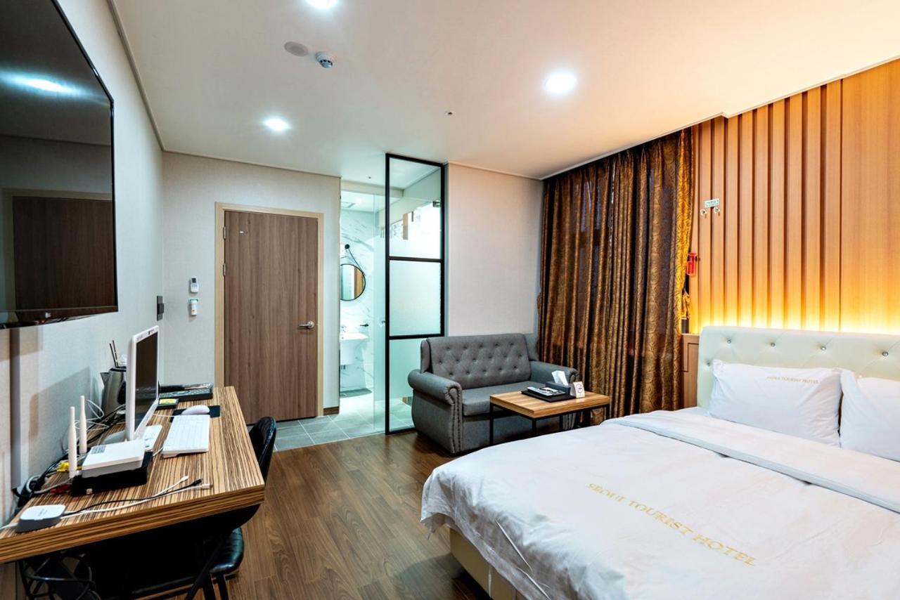 Siheung Seoul Tourist Hotel מראה חיצוני תמונה