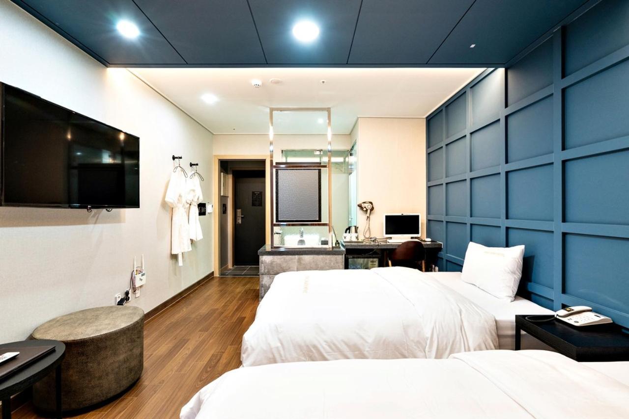 Siheung Seoul Tourist Hotel מראה חיצוני תמונה